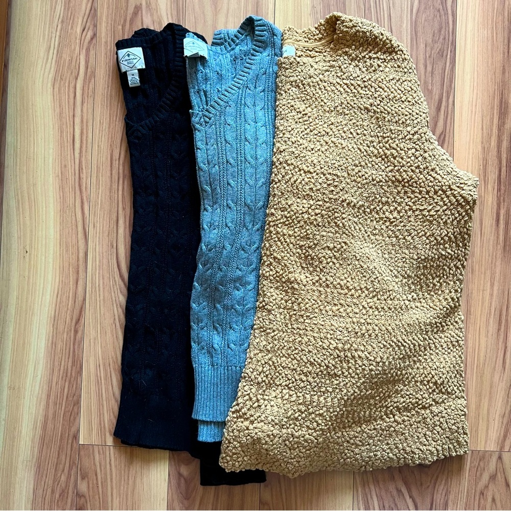 BUNDLE 3 sweaters St. John’s Bay 1X and Style & Co 2X